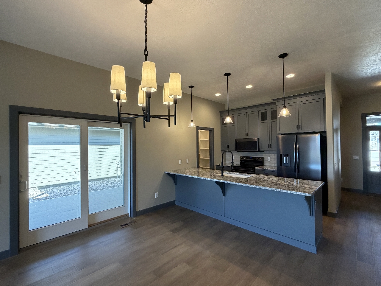 7013 E. Copper Stone Cir