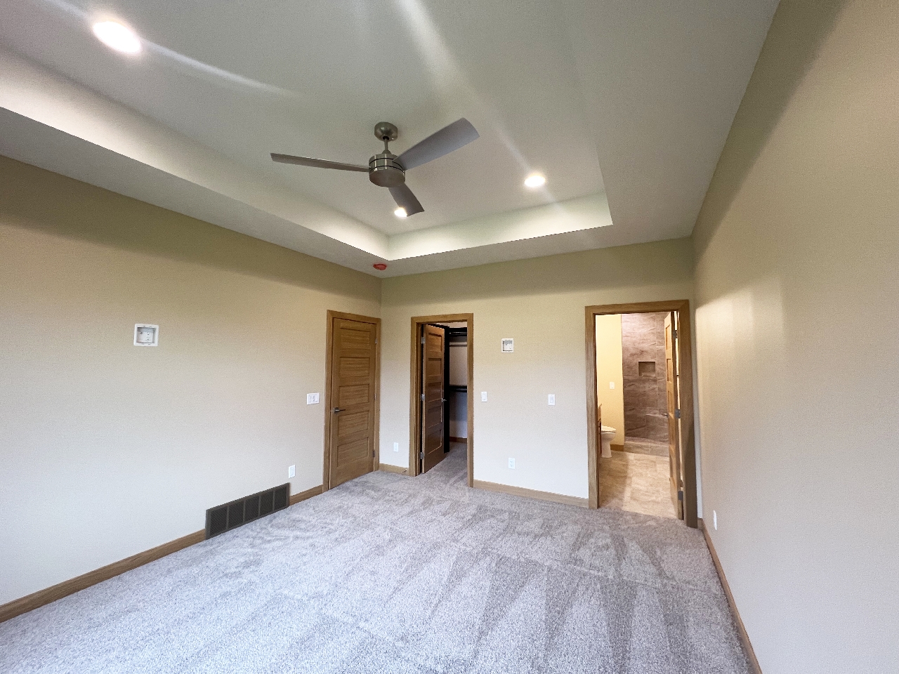7101 E. Copper Stone Cir