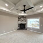 2901 S. Dunraven Ave